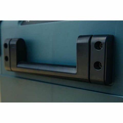 V5H543D6A50F5EF255D95E1B795B664106FR5780183P5