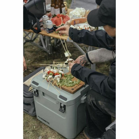 V5HB0B1C939E2AD9316AA2B7A5C63D38225R6657924P4